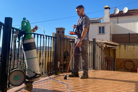 Detección de fugas de agua con hidrógeno / Gas trazado en Sevilla